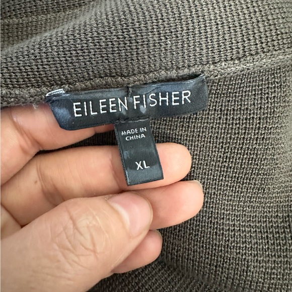 Eileen Fisher Bone Brown Cardigan Sweater made of silk and cotton, size XL. - Picture 3 of 7
